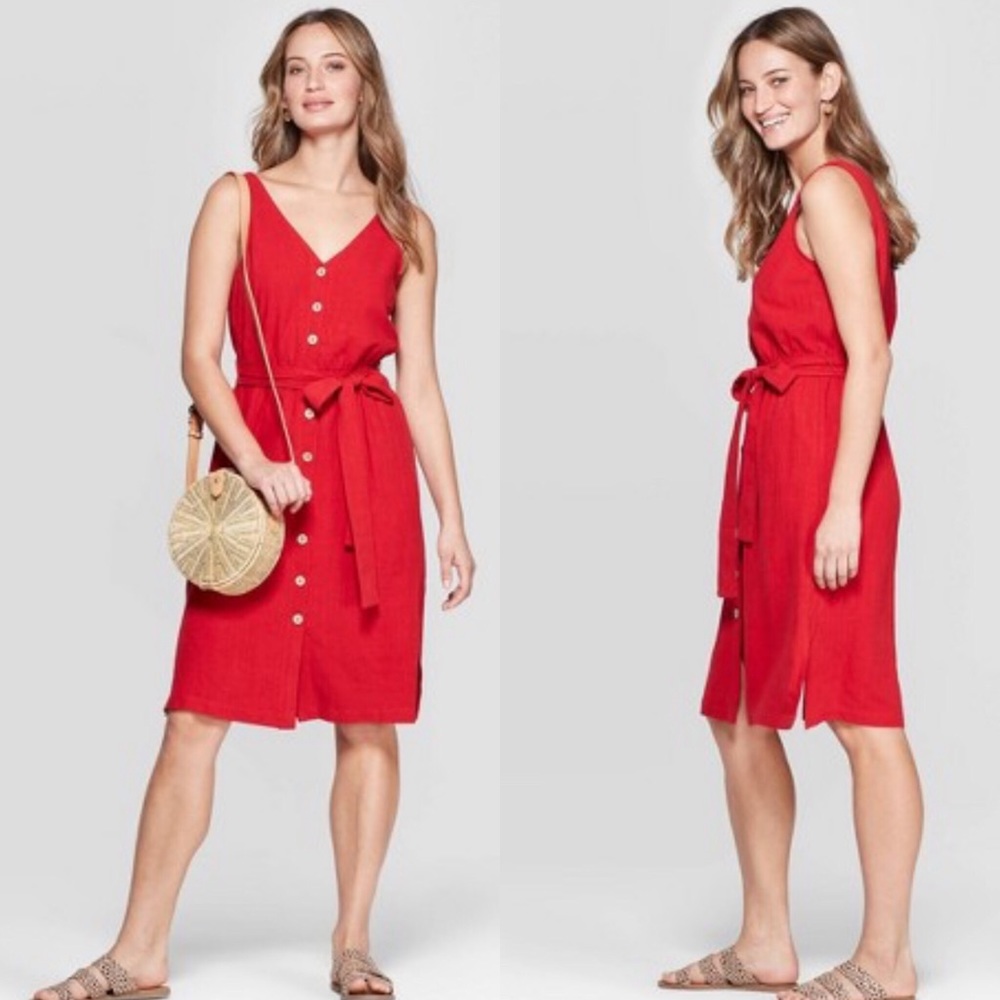 Sleeveless V-Neck Button Front Dress